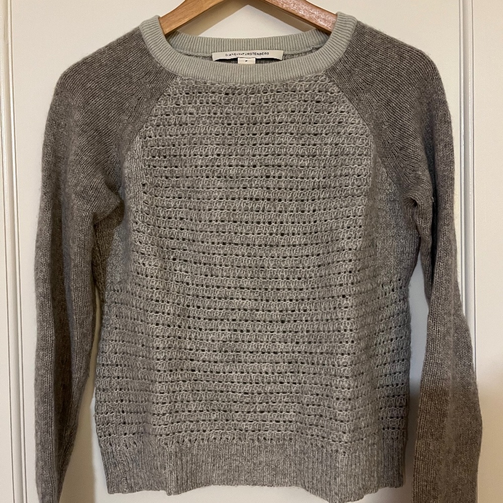 Diane von Furstenberg crew neck sweater